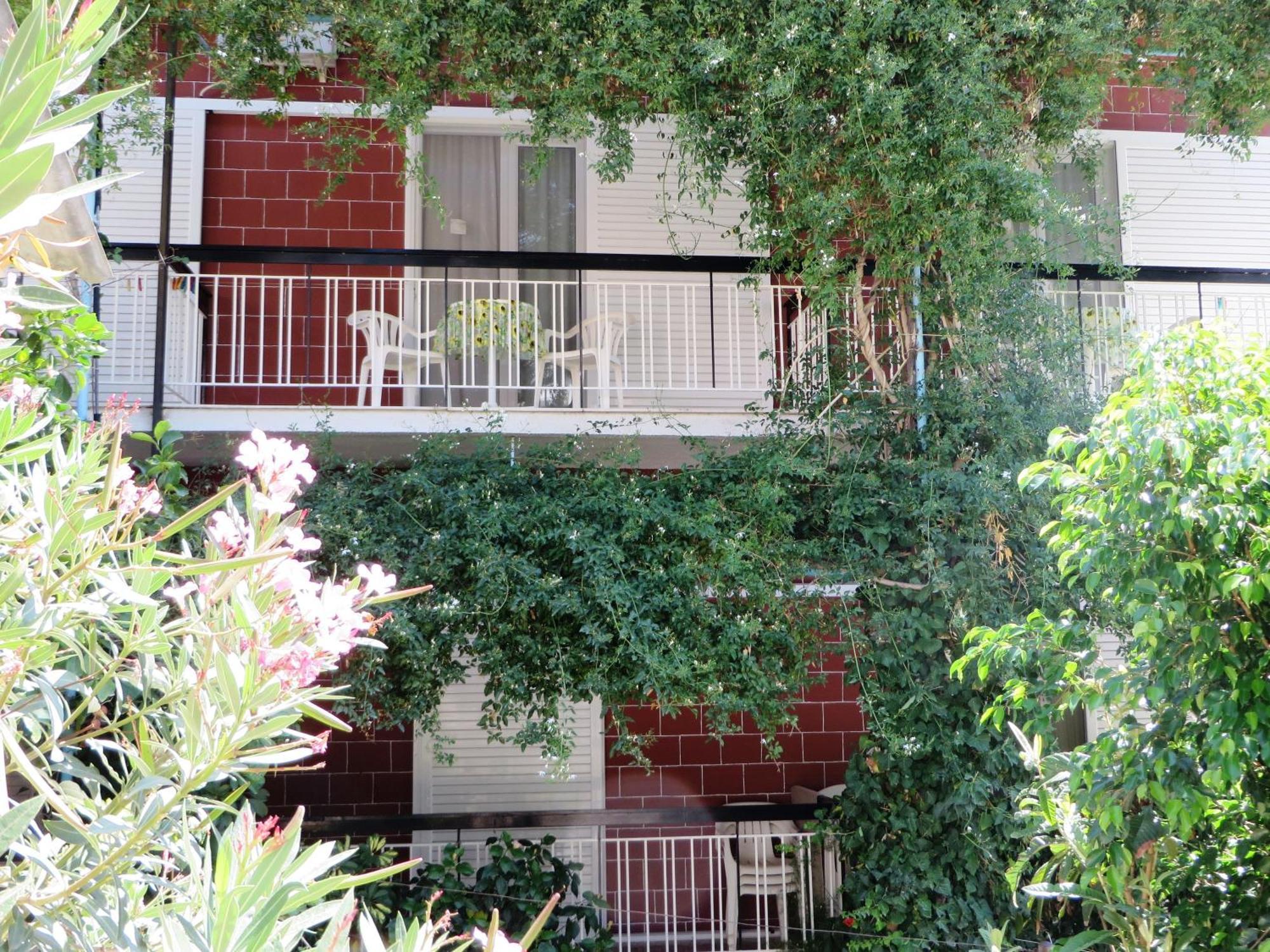 Blue Sky Apartments & Rooms Xiropigado Room photo